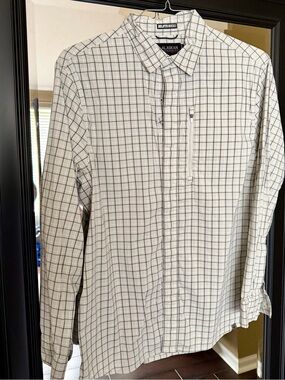 Men's Button-Up Hiking Shirt 🥾 - Untucked - So Many Pockets!